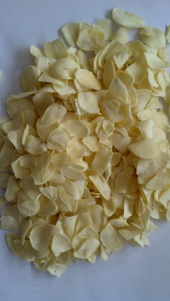 China Dehydrated Garlic Granule with White Color